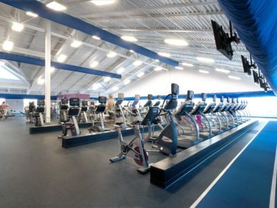 The Currituck Family YMCA exercise room